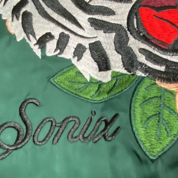 NWOT SONIX Embroidered Bomber Jacket - Green and Red REVERSIBLE SZ XL - Picture 7 of 7